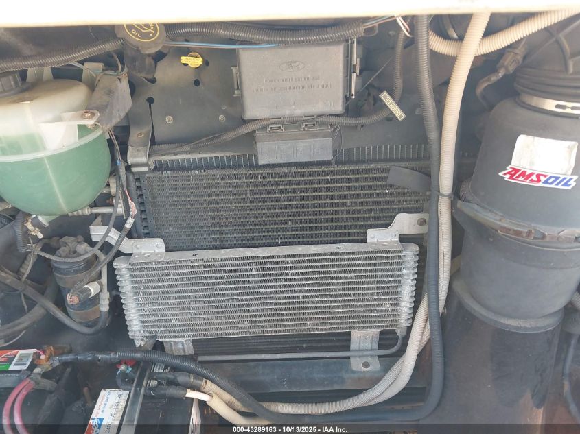 1999 Ford F550 Super Duty Stripped Chass VIN: 3FCMF53S5XJA26693 Lot: 43289163