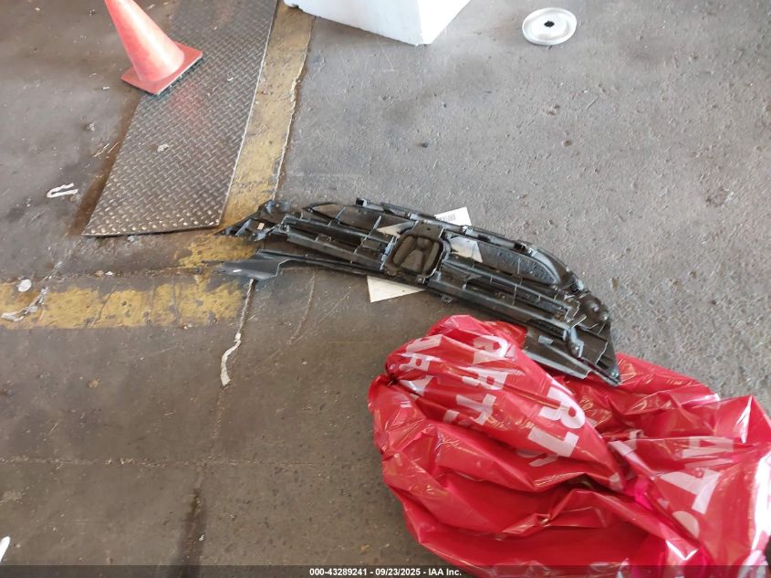 2013 Honda Accord Ex-L V-6 VIN: 1HGCR3F87DA029031 Lot: 43289241