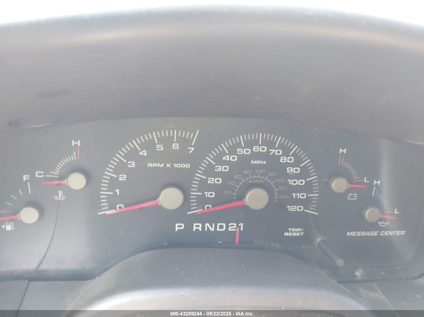 2004 Ford Expedition Nbx/Xlt VIN: 1FMFU16L74LB27897 Lot: 43289244