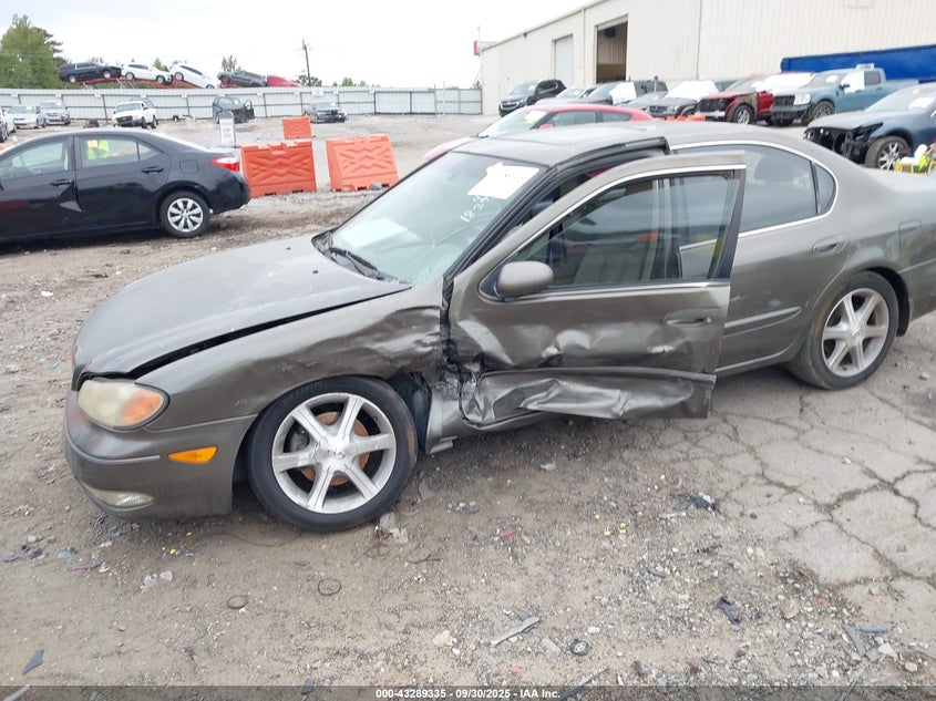 2002 Infiniti I35 Luxury VIN: JNKDA31AX2T021834 Lot: 43289335