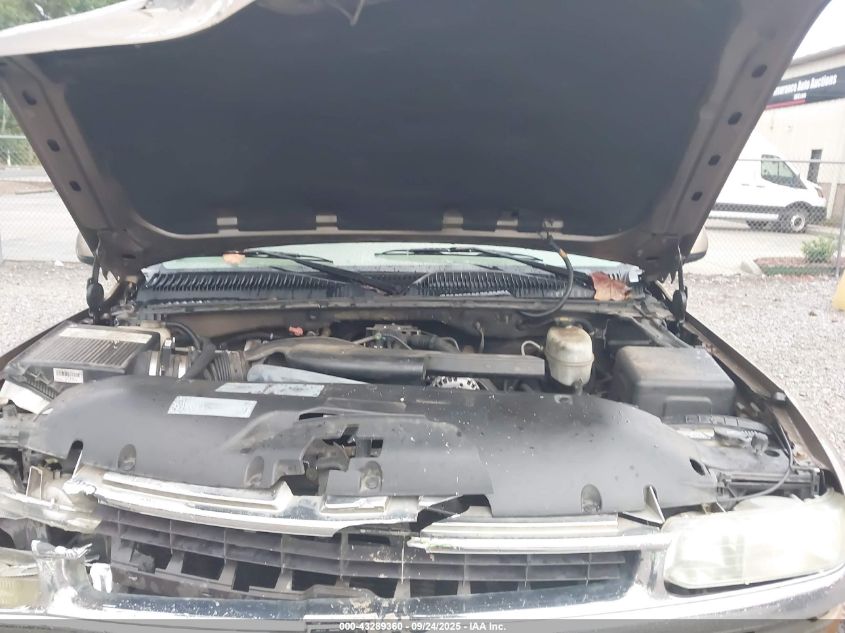 2004 Chevrolet Tahoe Lt VIN: 1GNEC13Z34R153459 Lot: 43289360