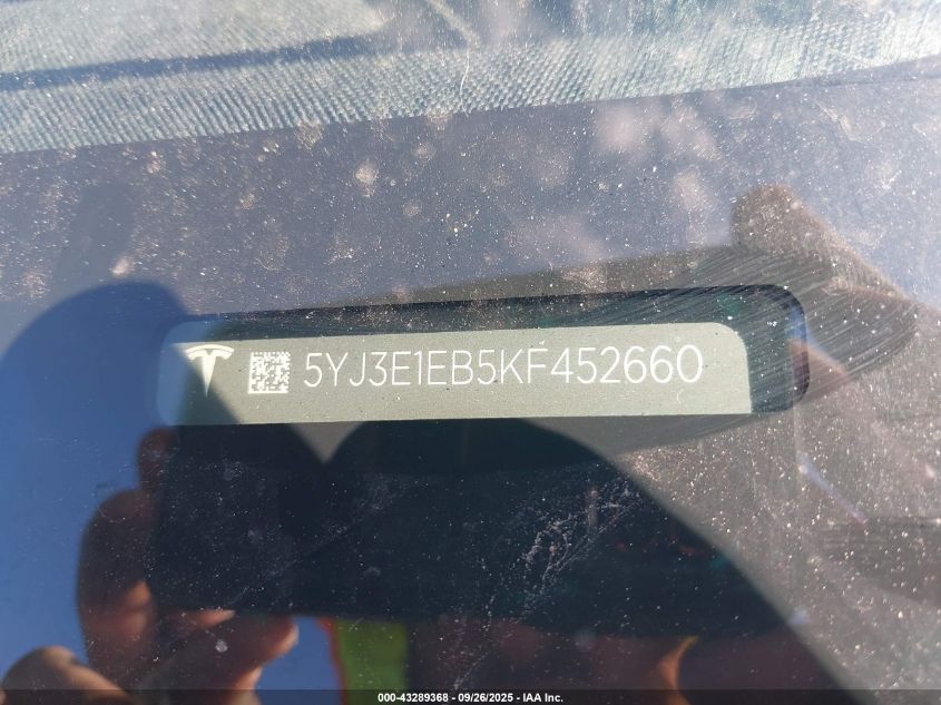 2019 Tesla Model 3 Long Range/Performance VIN: 5YJ3E1EB5KF452660 Lot: 43289368