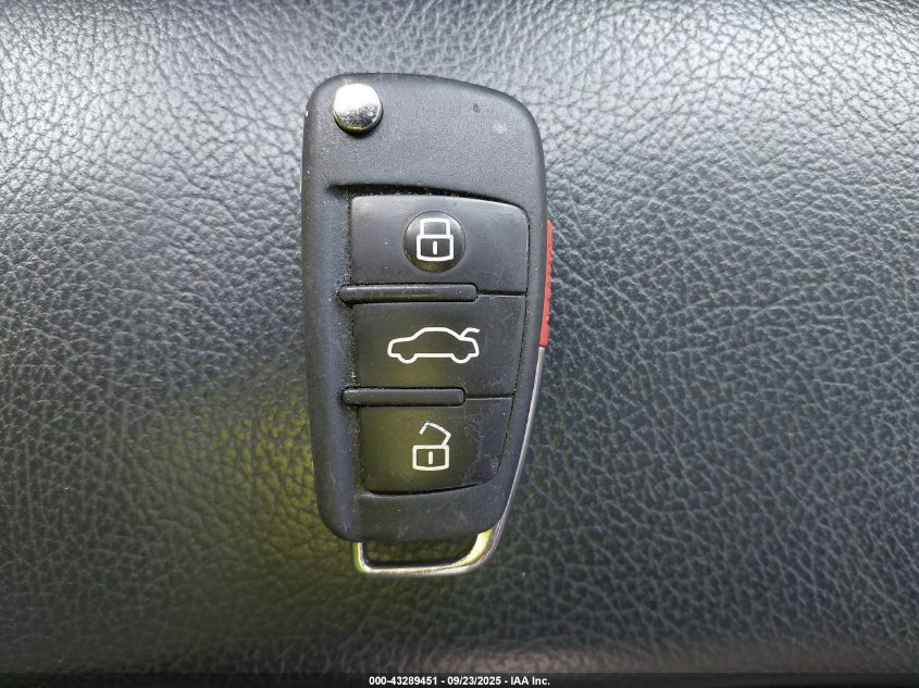 2017 Audi A3 2.0T Premium VIN: WAUB8GFFXH1068380 Lot: 43289451