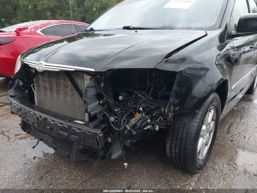 2011 Chrysler Town & Country Touring-L VIN: 2A4RR8DG6BR641157 Lot: 43289483