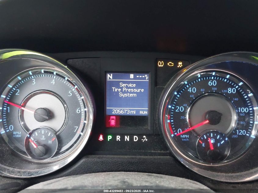 2011 Chrysler Town & Country Touring-L VIN: 2A4RR8DG6BR641157 Lot: 43289483