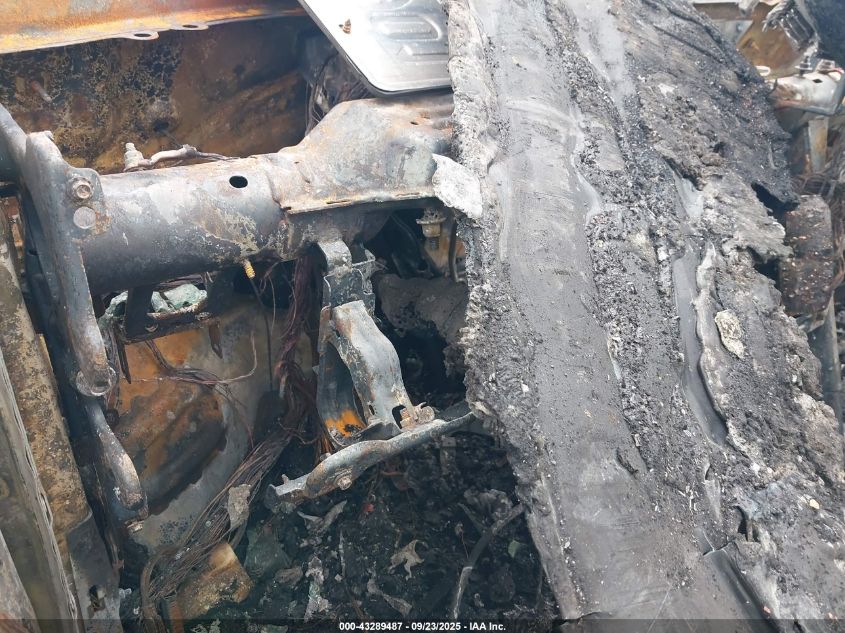 2019 Chevrolet Equinox Lt VIN: 3GNAXJEV1KL340930 Lot: 43289487