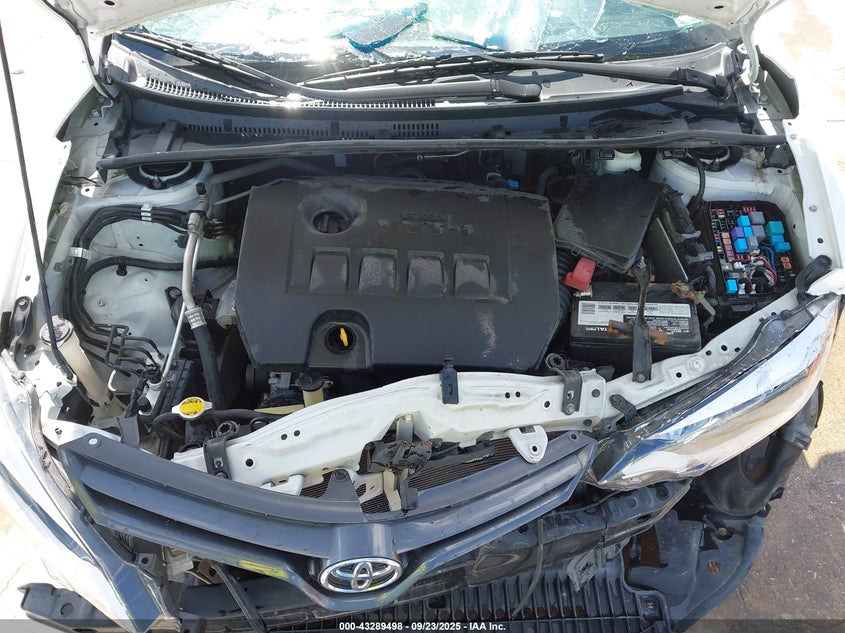 2015 Toyota Corolla Le VIN: 5YFBURHE5FP259468 Lot: 43289498