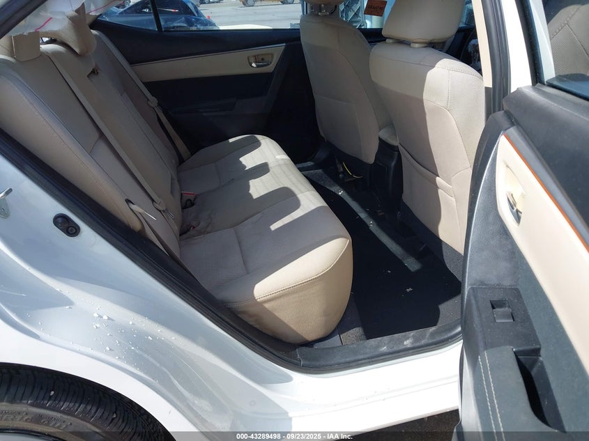 2015 Toyota Corolla Le VIN: 5YFBURHE5FP259468 Lot: 43289498