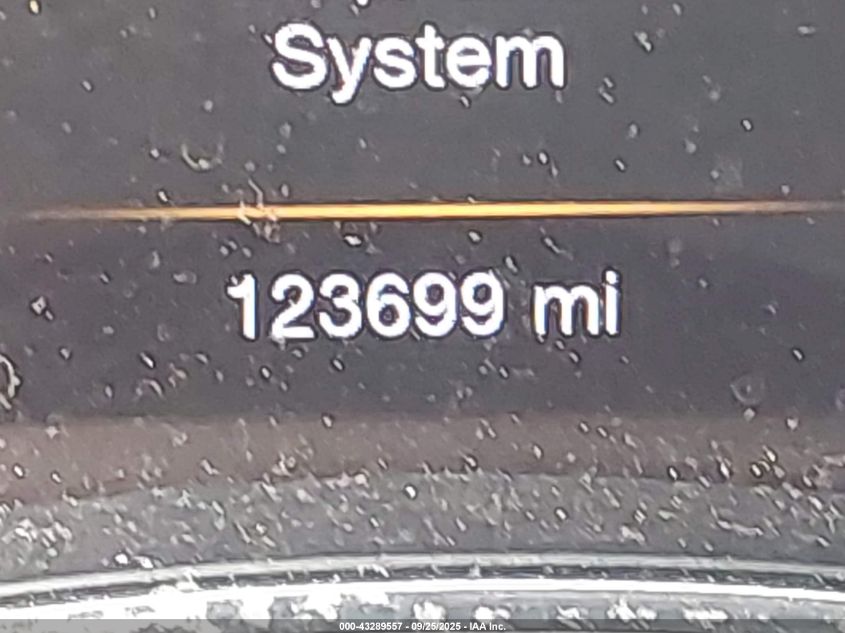 2018 Jeep Grand Cherokee Laredo 4X2 VIN: 1C4RJEAG5JC327202 Lot: 43289557