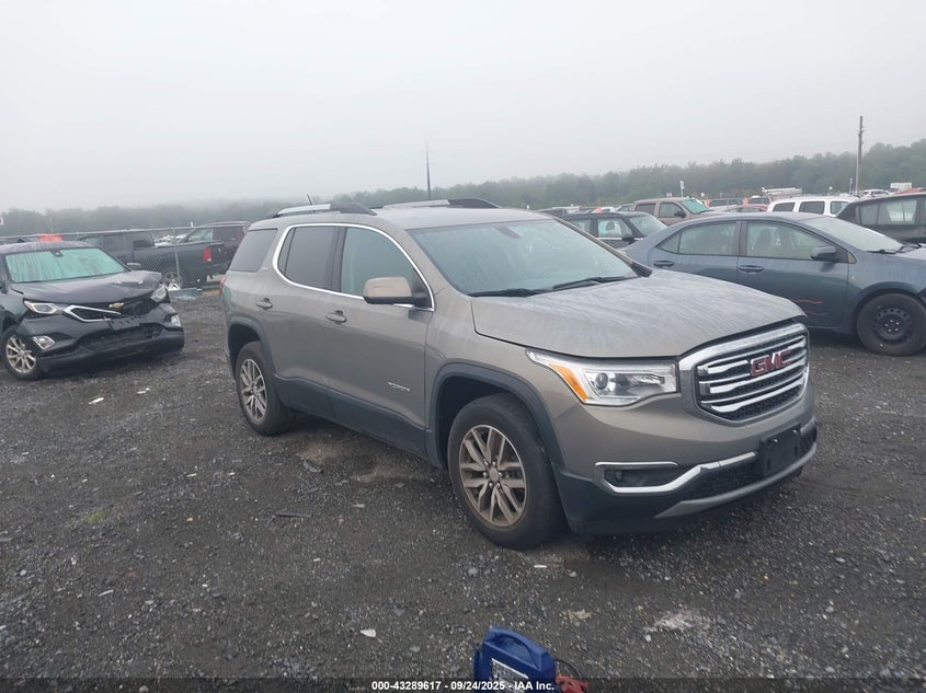 GMC ACADIA SLE-2