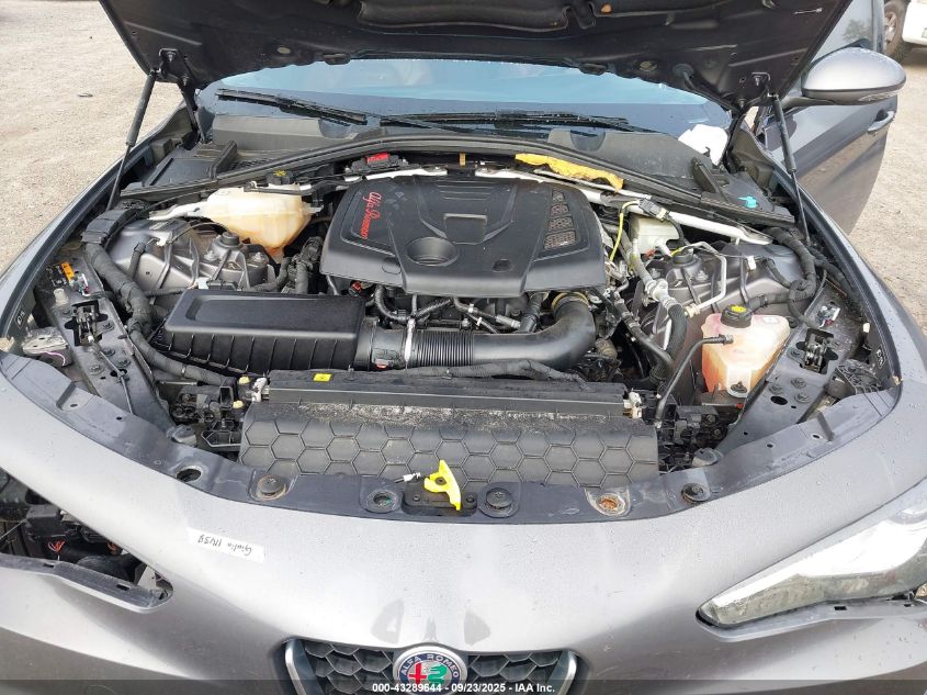 2017 Alfa Romeo Giulia Ti Rwd VIN: ZARFAECN5H7549939 Lot: 43289644