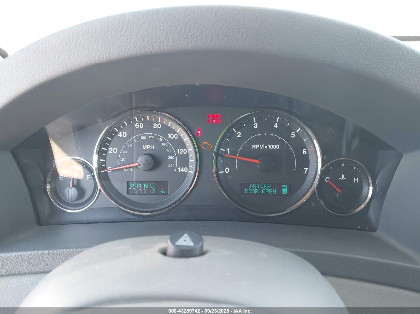 2005 Jeep Grand Cherokee Limited VIN: 1J4HR582X5C671929 Lot: 43289742