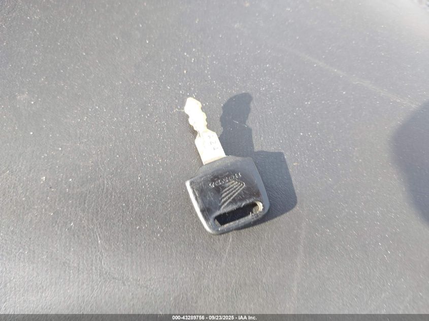 1999 Honda Gl1500 Cf VIN: 1HFSC4117XA000165 Lot: 43289756