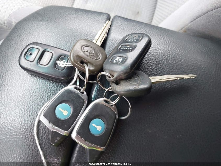 2004 Toyota 4Runner Sr5 V6 VIN: JTEBU14R540028373 Lot: 43289777