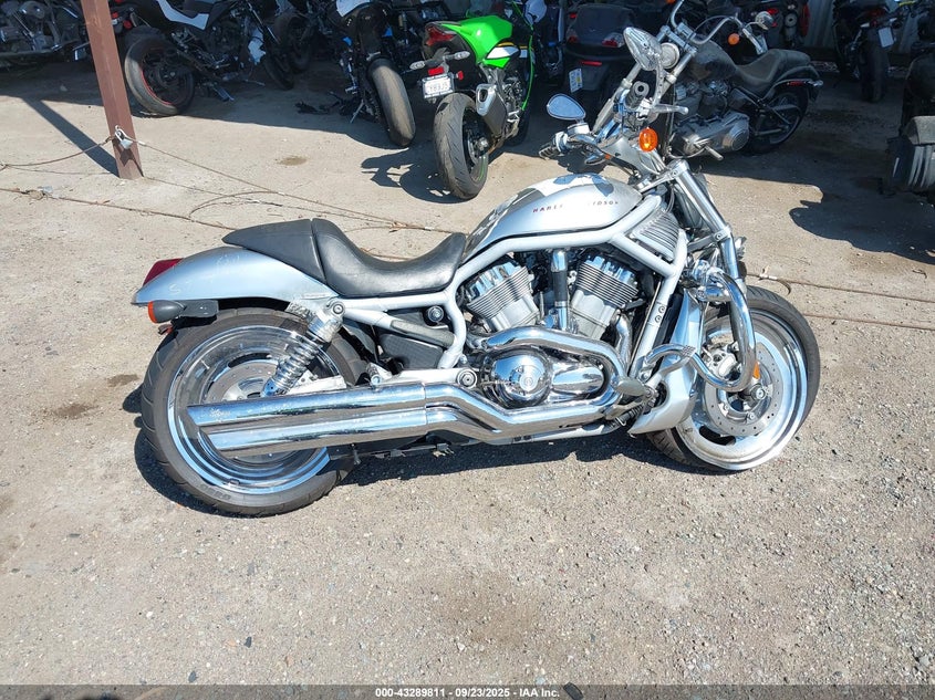 2002 Harley-Davidson Vrsca VIN: 1HD1HAZ142K807691 Lot: 43289811