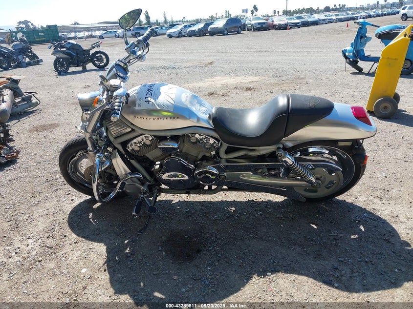 2002 Harley-Davidson Vrsca VIN: 1HD1HAZ142K807691 Lot: 43289811