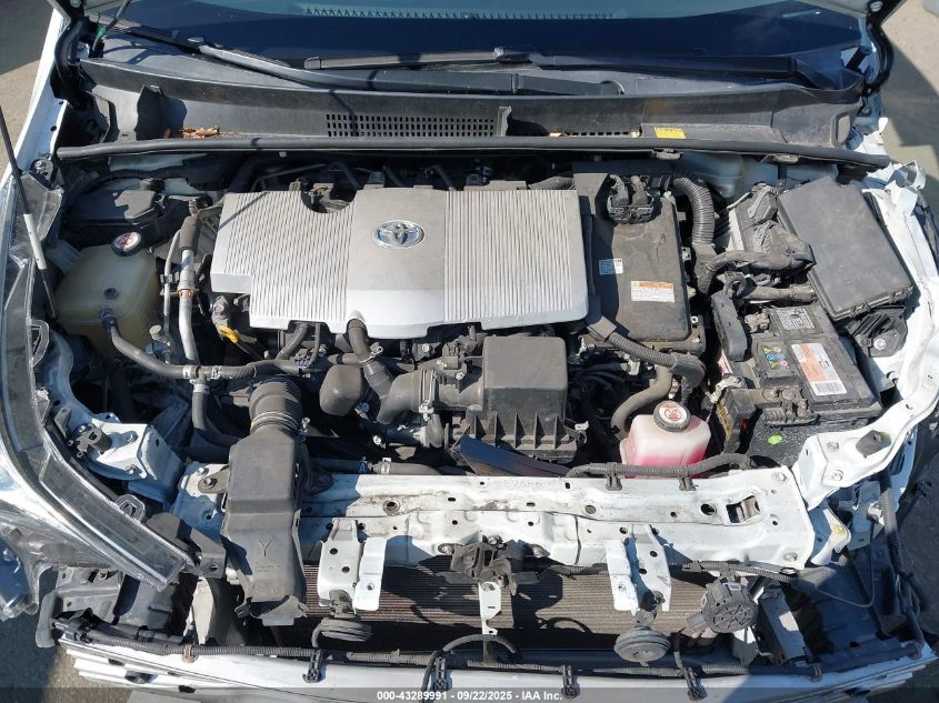 2018 Toyota Prius Two VIN: JTDKBRFUXJ3058120 Lot: 43289991