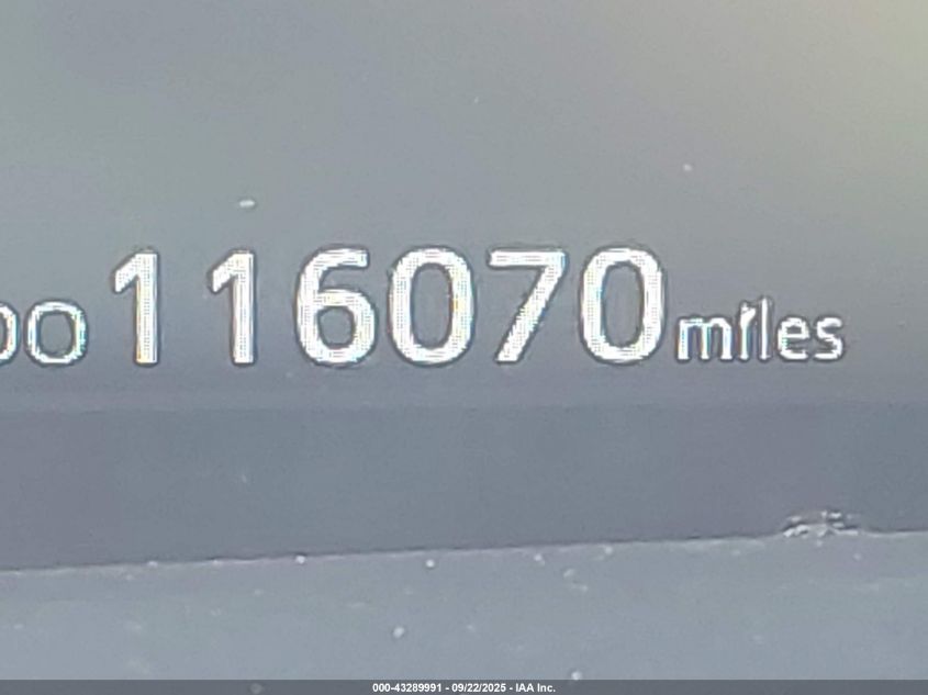 2018 Toyota Prius Two VIN: JTDKBRFUXJ3058120 Lot: 43289991