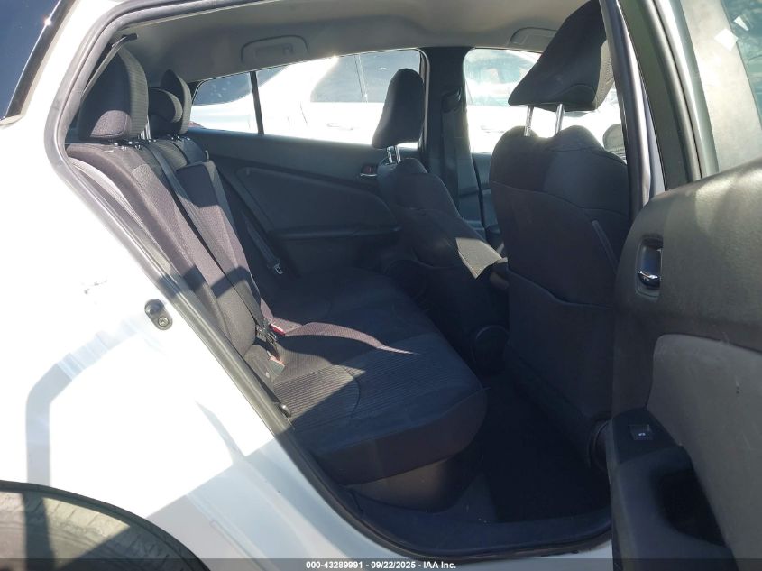 2018 Toyota Prius Two VIN: JTDKBRFUXJ3058120 Lot: 43289991