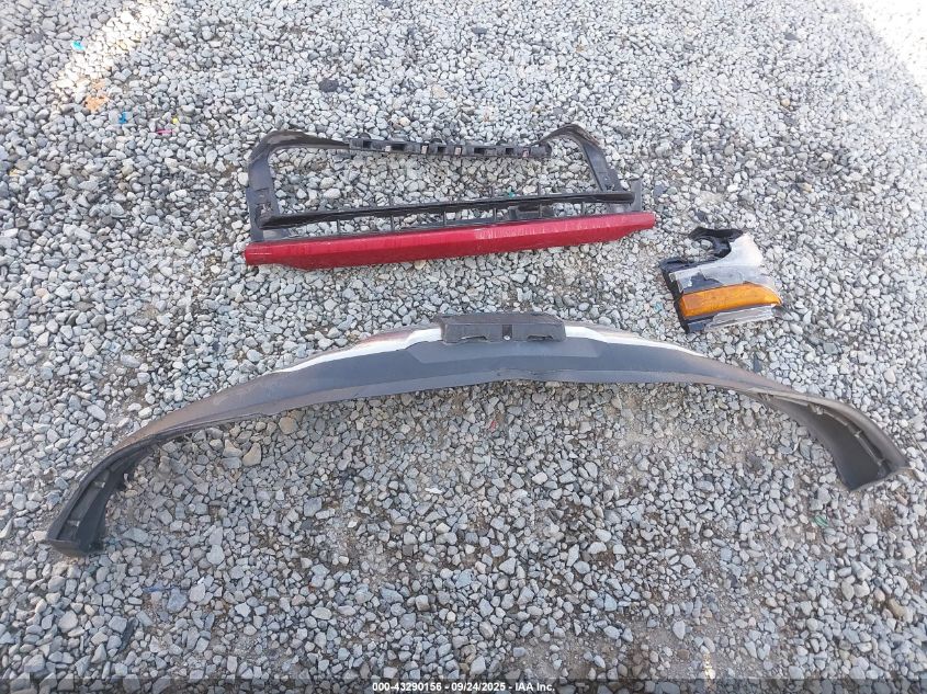 2018 Chevrolet Silverado 1500 2Lt VIN: 3GCUKREC9JG274412 Lot: 43290156