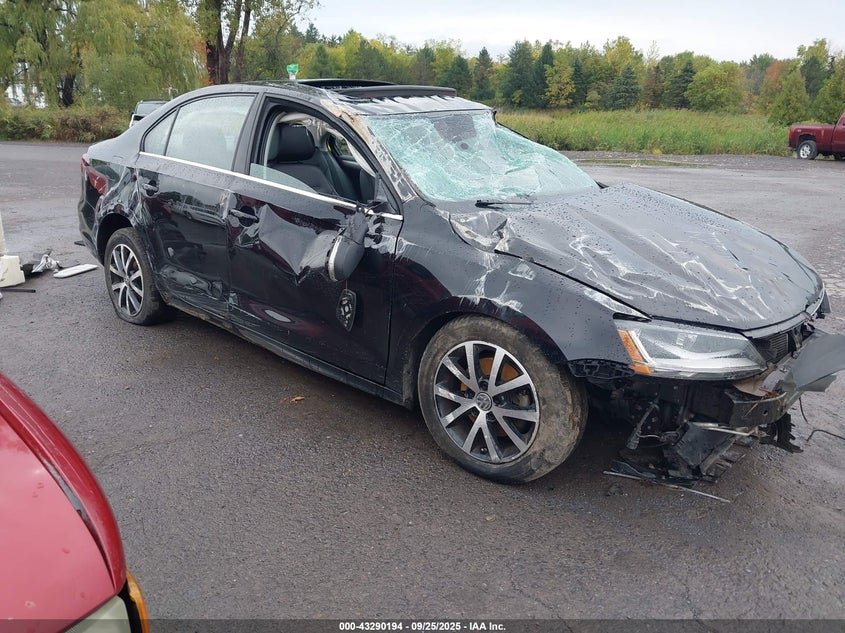 2017 VOLKSWAGEN JETTA 1.4T SE - 3VWDB7AJ3HM295712