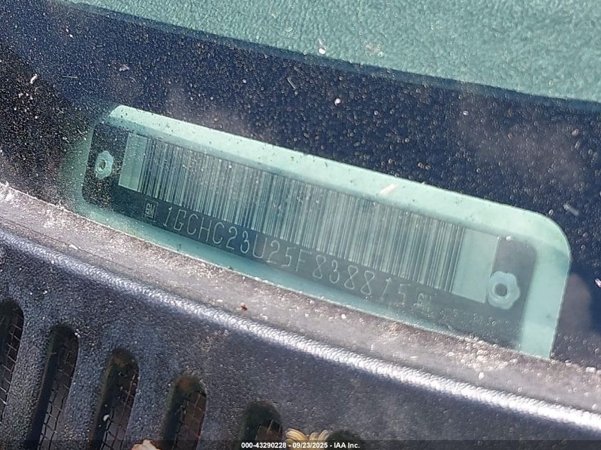 2005 Chevrolet Silverado 2500Hd Ls VIN: 1GCHC23U25F838815 Lot: 43290228