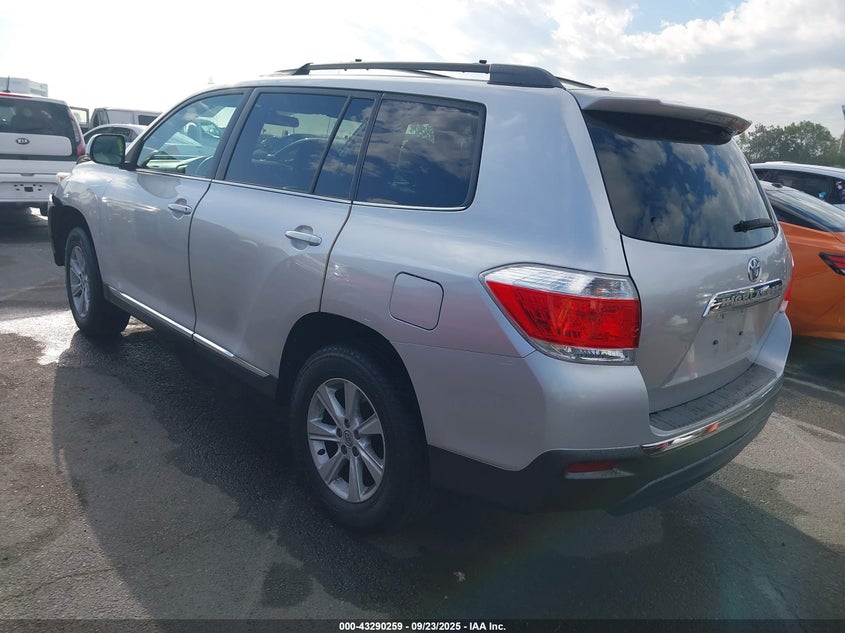 Vin: 5tdza3eh6cs021571, lot: 43784866, toyota highlander 20123