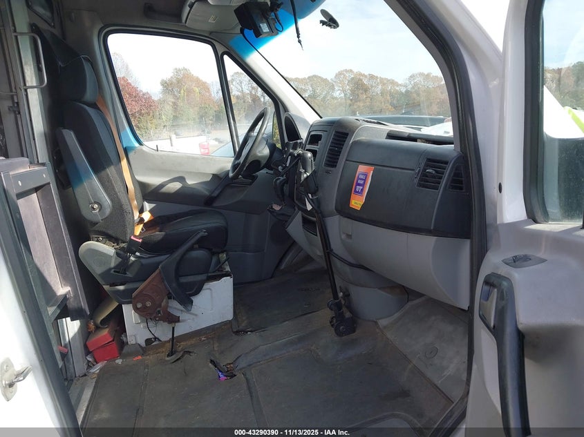 WD3PE8CB3C5682420 2012 MERCEDES-BENZ SPRINTER photo no. 5