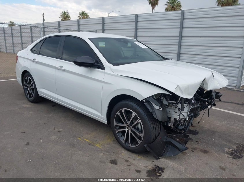 VOLKSWAGEN JETTA 1.5T SPORT