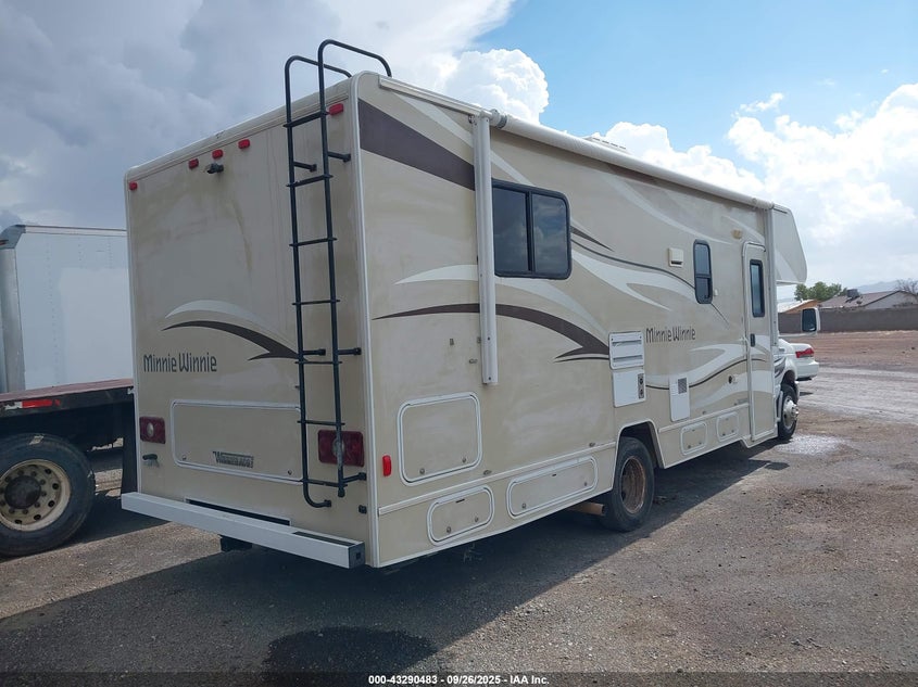 1FDXE4FS7EDB09647 2015  ECONOLINE photo no. 4