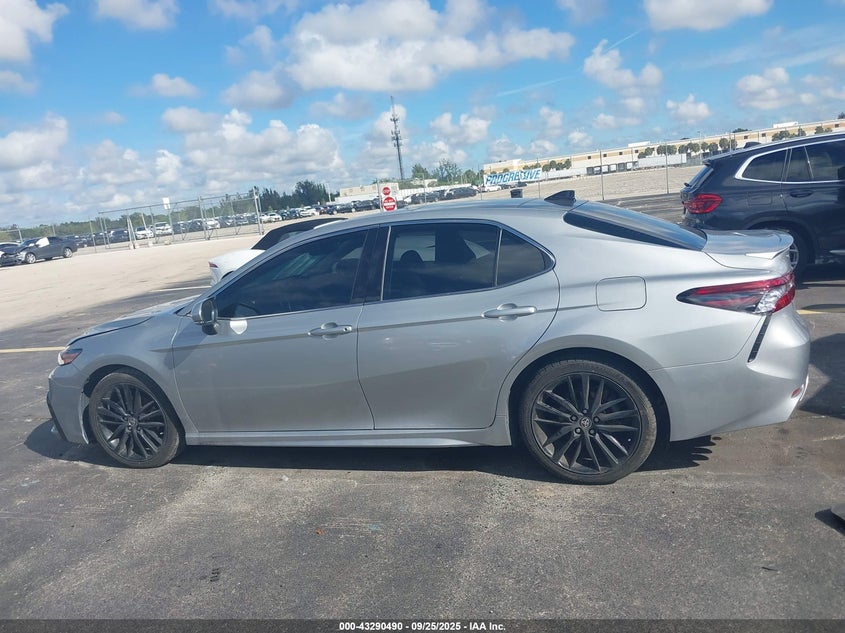 2022 TOYOTA CAMRY XSE - 4T1K61AK4NU026576