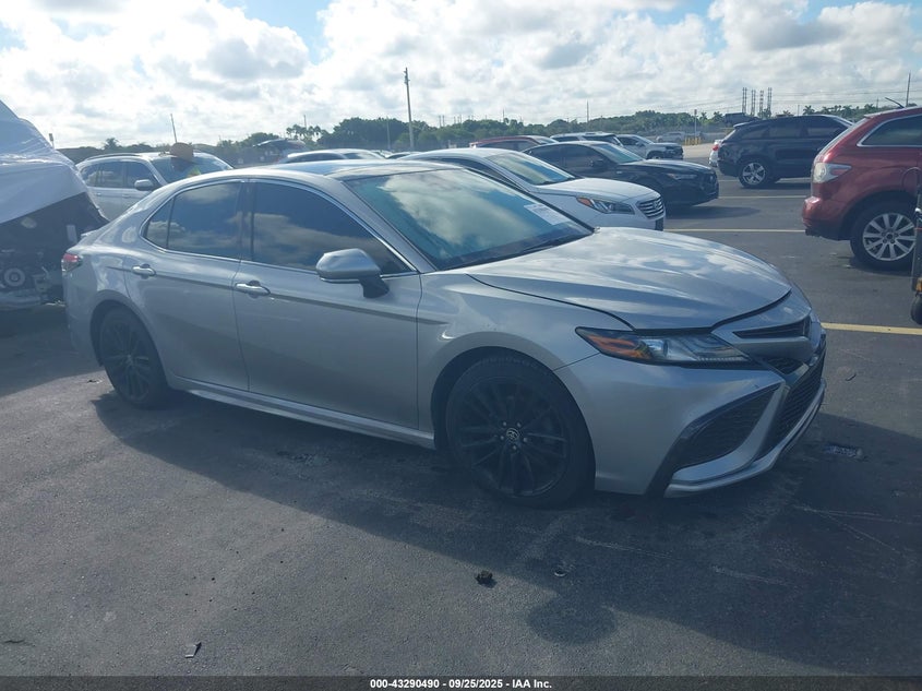 2022 TOYOTA CAMRY XSE - 4T1K61AK4NU026576