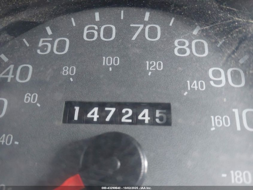 2001 Mercury Grand Marquis Gs VIN: 2MEFM74WX1X709901 Lot: 43290640