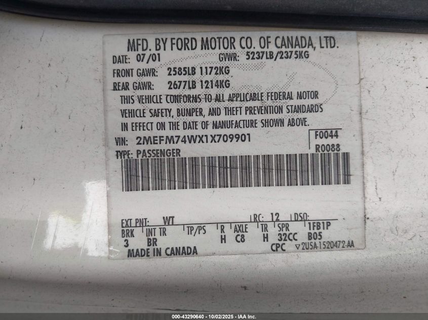 2001 Mercury Grand Marquis Gs VIN: 2MEFM74WX1X709901 Lot: 43290640