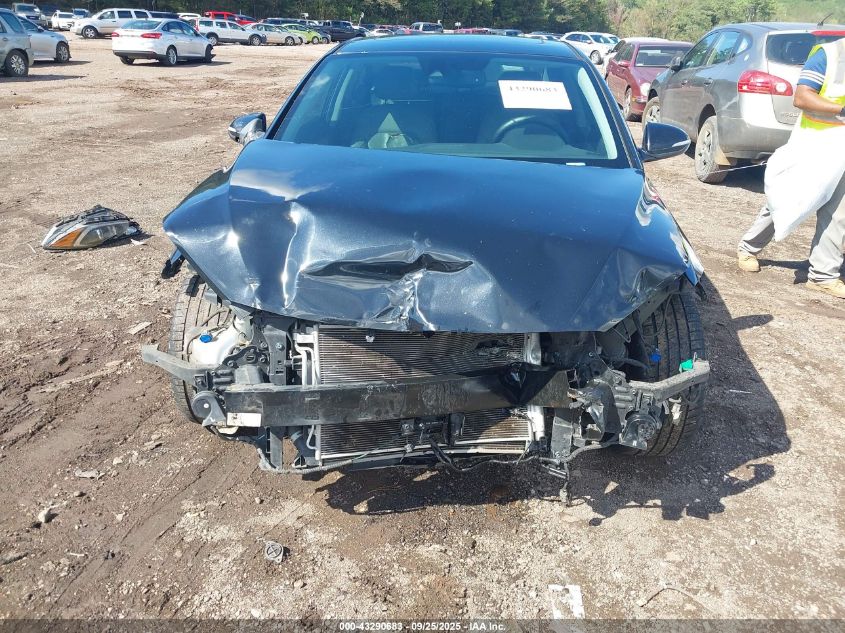 2017 Hyundai Elantra Limited VIN: 5NPD84LF1HH070123 Lot: 43290683