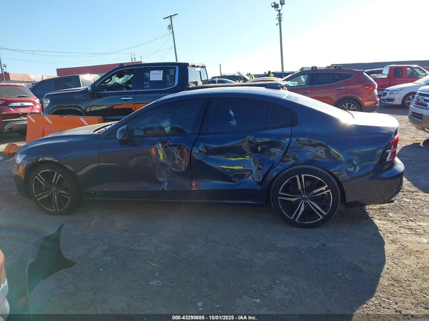 2019 VOLVO S60 T5 R-DESIGN 7JR102FM4KG006230