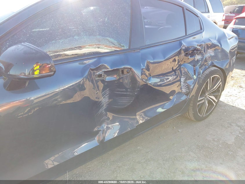 2019 VOLVO S60 T5 R-DESIGN 7JR102FM4KG006230