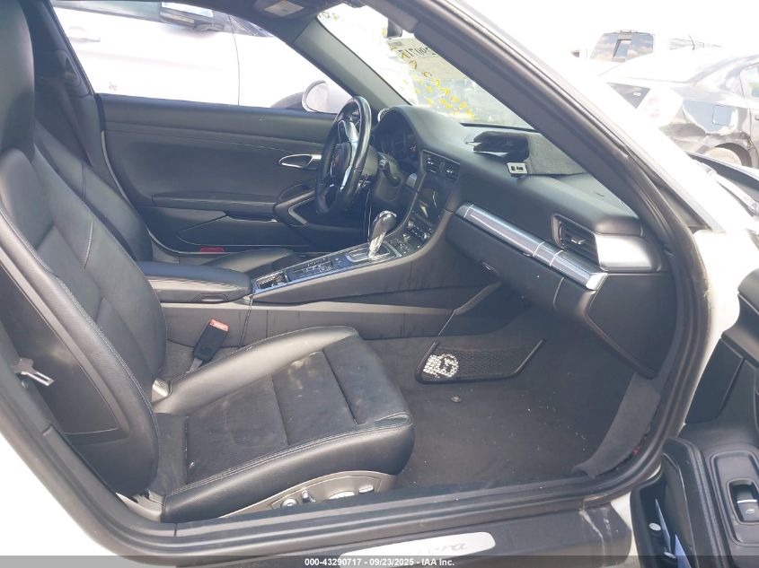 2017 Porsche 911 Carrera/Carrera 4 VIN: WP0AA2A9XHS108085 Lot: 43290717