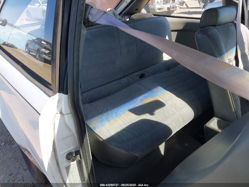 1990 Ford Escort Pony/L VIN: 1FAPP9095LT171414 Lot: 43290727