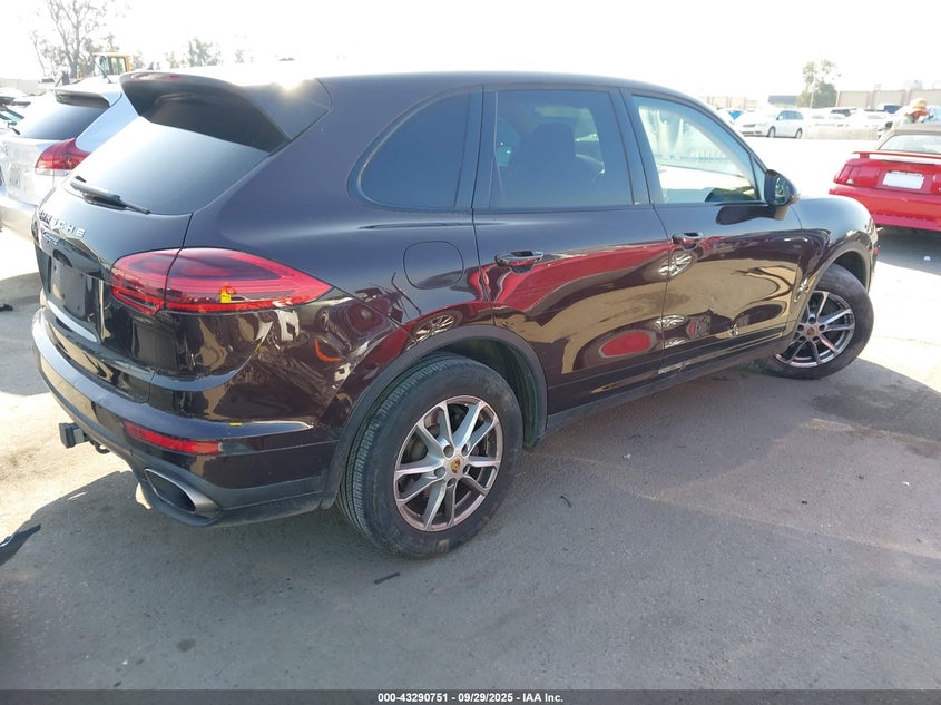 WP1AA2A2XGLA02472 2016 PORSCHE CAYENNE photo no. 4