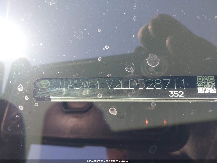 2020 TOYOTA RAV4 HYBRID LIMITED - JTMDWRFV2LD528711