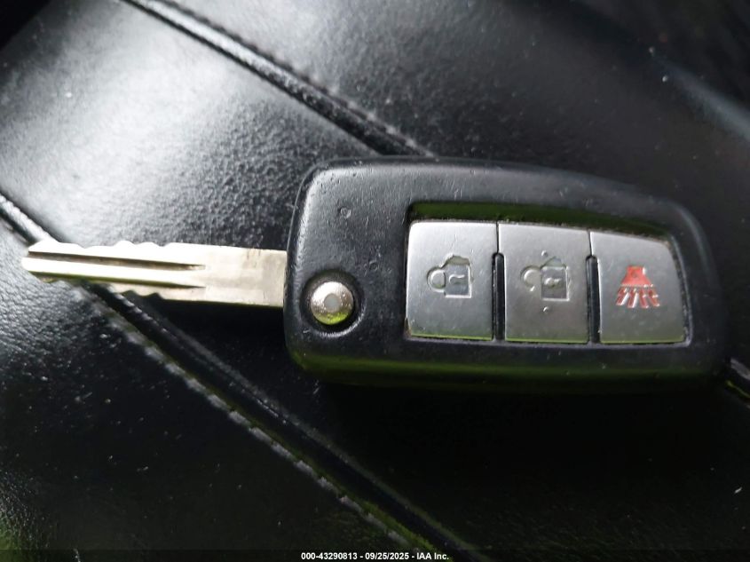 2017 Nissan Rogue S VIN: 5N1AT2MT2HC871810 Lot: 43290813