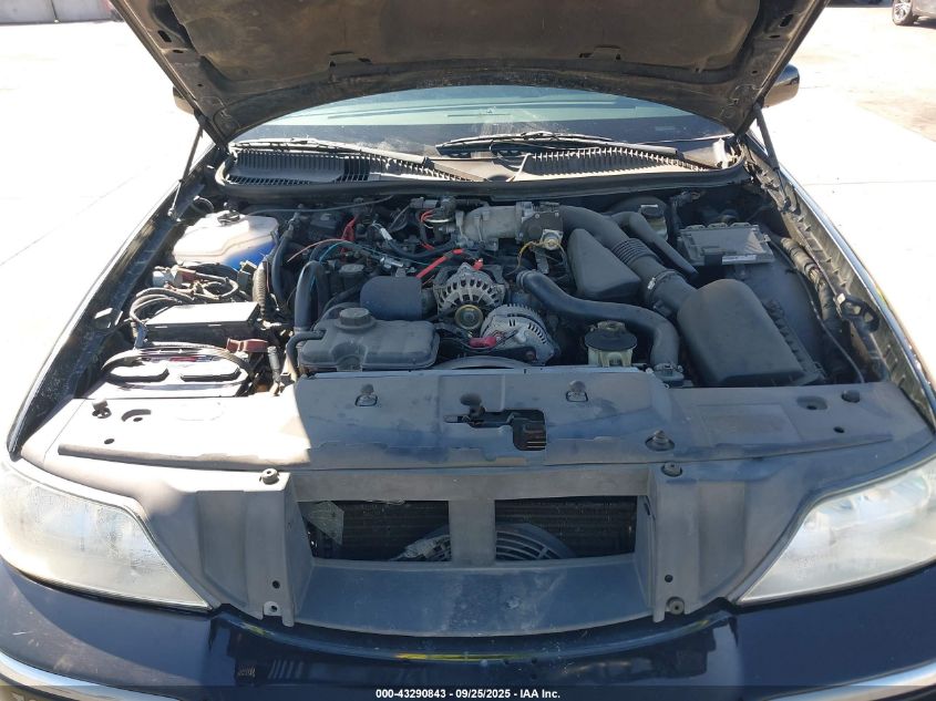 2006 Lincoln Town Car Executive VIN: 1L1FM88W16Y635385 Lot: 43290843