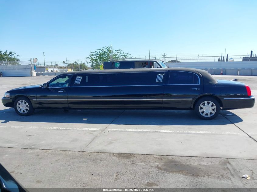 2006 Lincoln Town Car Executive VIN: 1L1FM88W16Y635385 Lot: 43290843