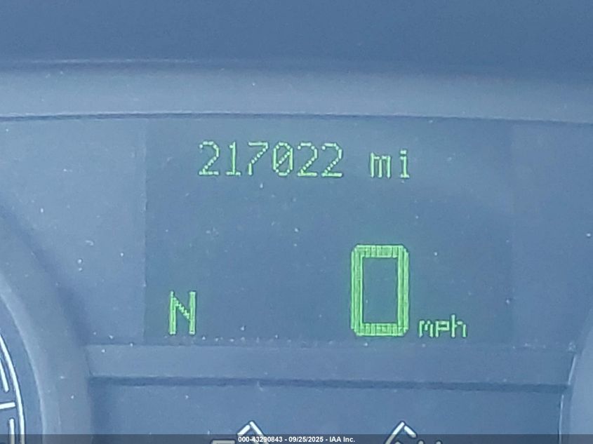 2006 Lincoln Town Car Executive VIN: 1L1FM88W16Y635385 Lot: 43290843