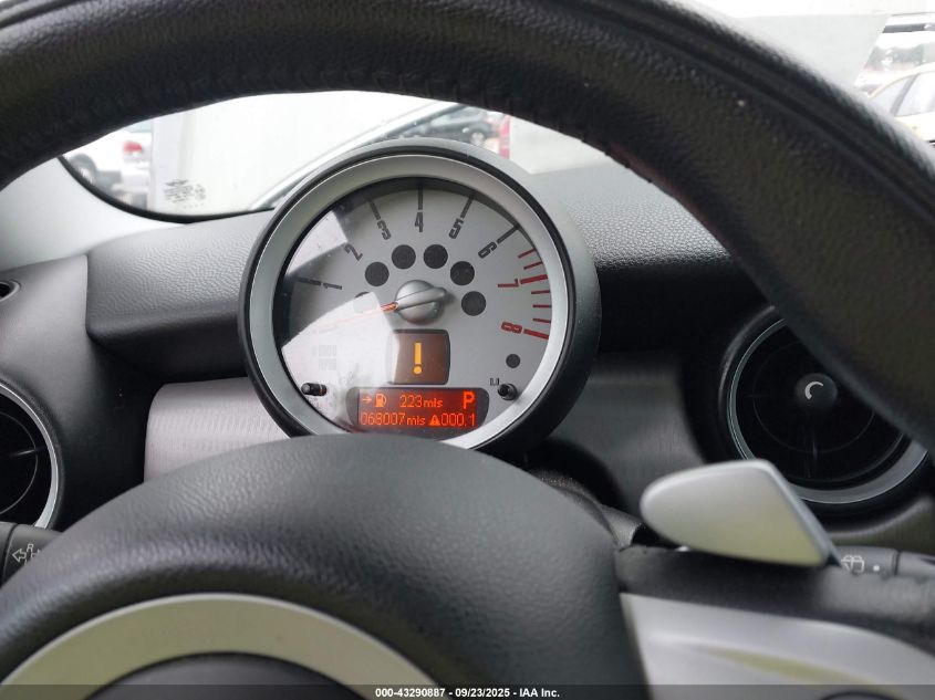 2010 Mini Cooper S VIN: WMWMF7C59ATZ70653 Lot: 43290887