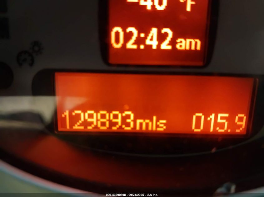 2010 Mini Cooper Clubman VIN: WMWML3C52ATX52099 Lot: 43290898