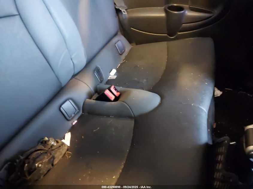 2010 Mini Cooper Clubman VIN: WMWML3C52ATX52099 Lot: 43290898