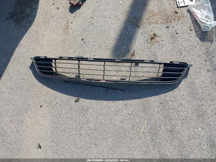 2009 Toyota Corolla Le VIN: JTDBL40E79J045222 Lot: 43290906