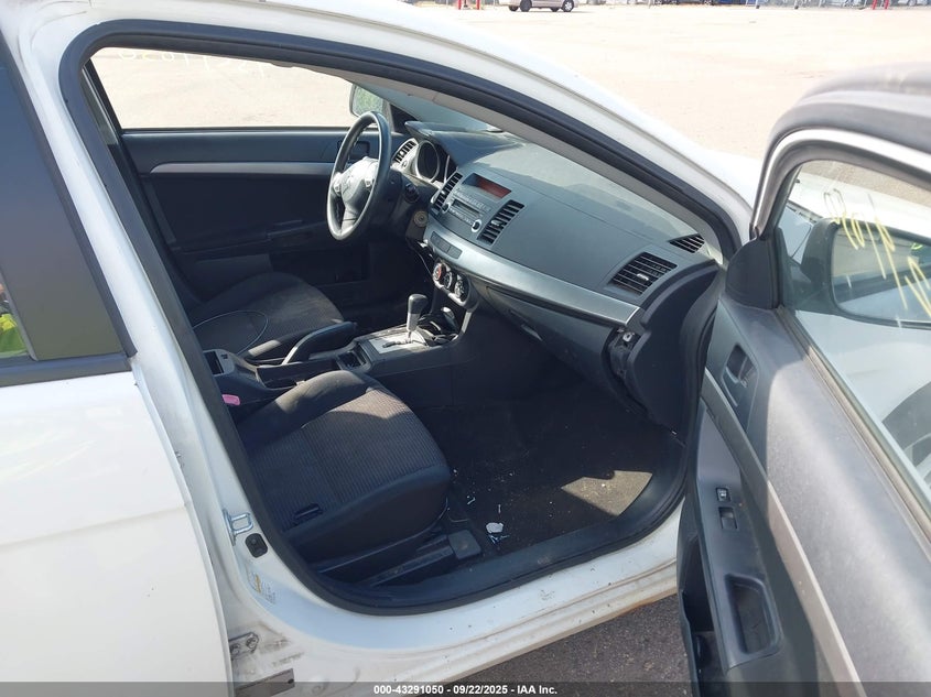 JA3AU26U29U007700 2009 MITSUBISHI LANCER photo no. 5